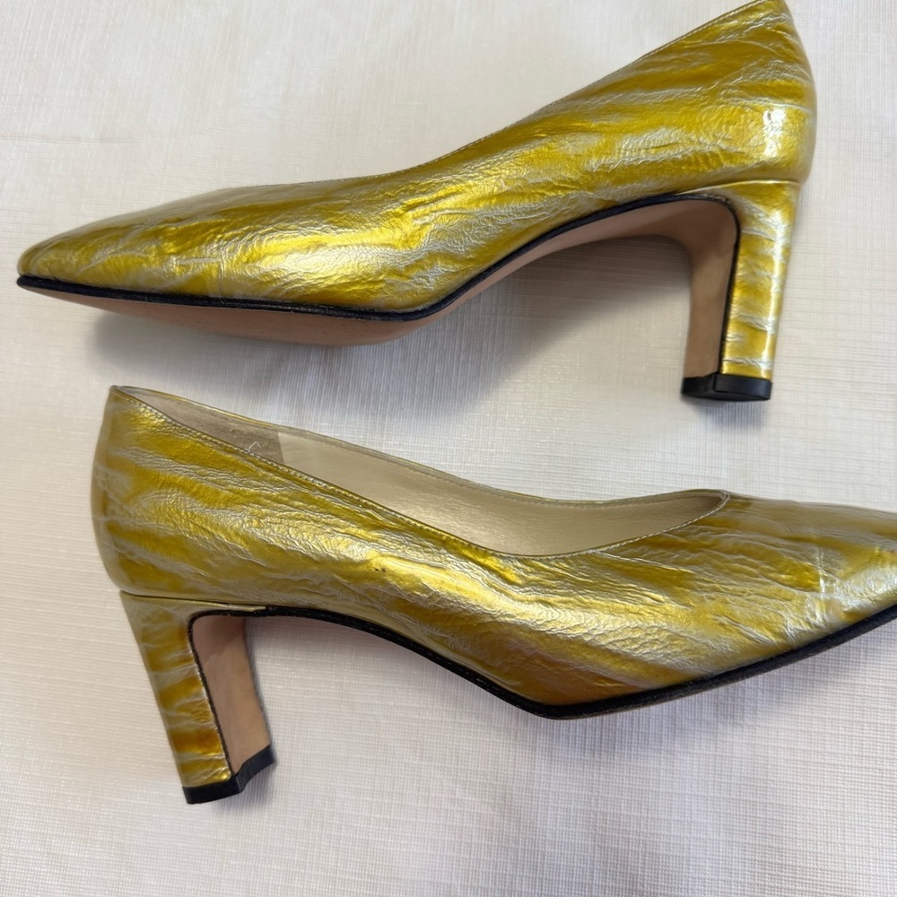 Vintage Thomas Wallace Elegant Yellow kitten Pumps size 7